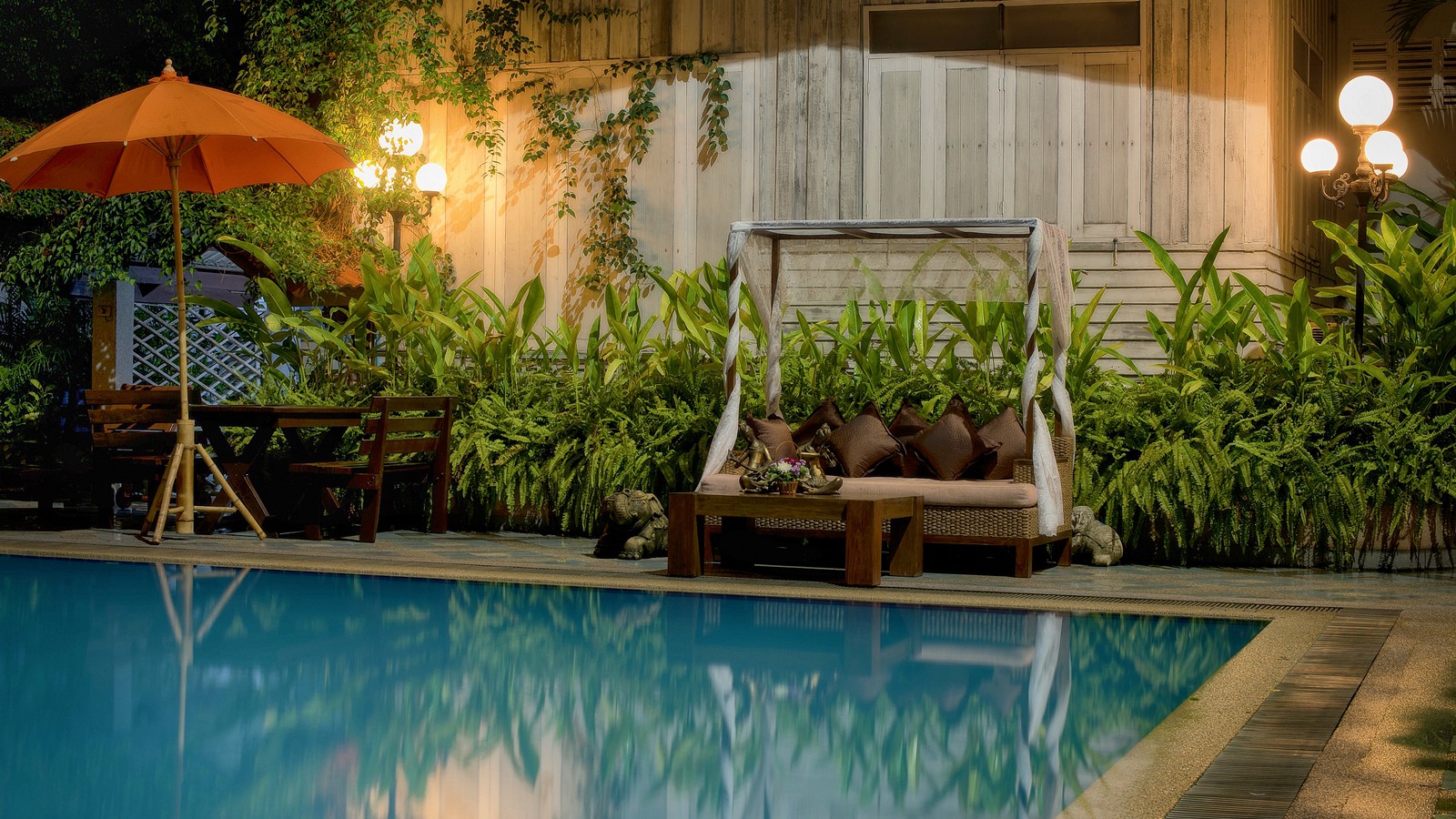 Chiang Mai Gate Hotel