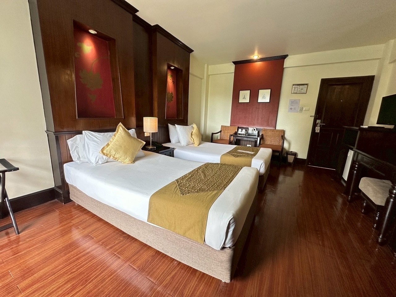 Deluxe Lanna Room