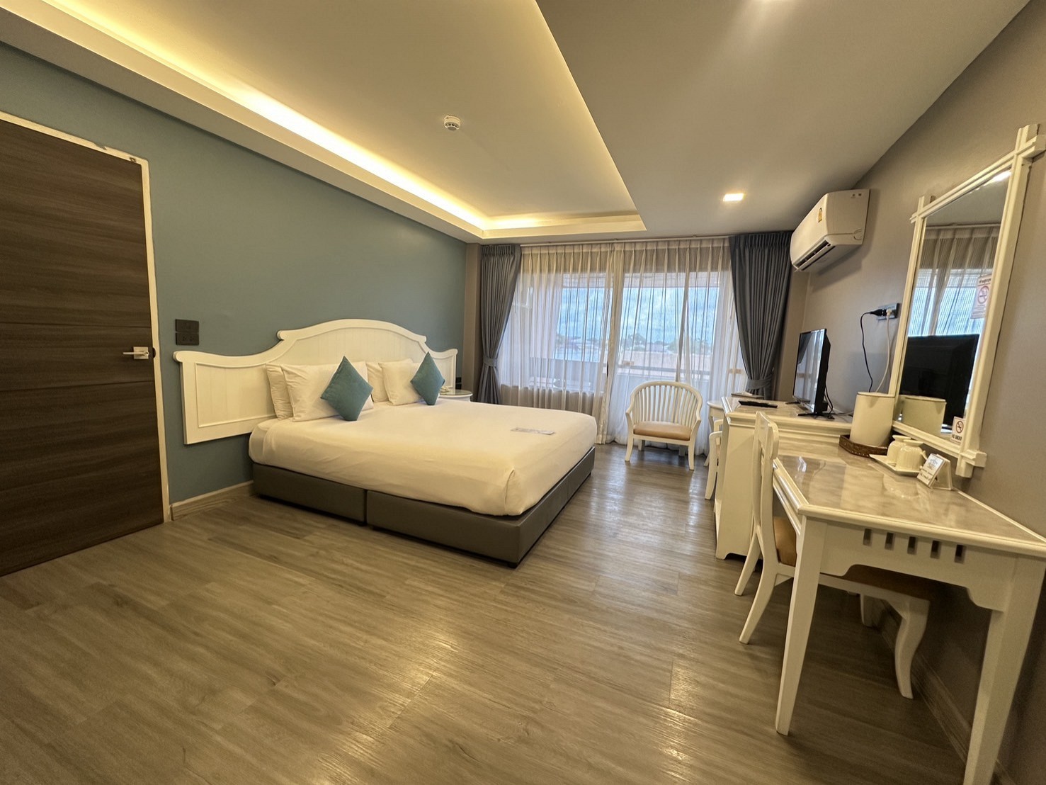 Grand Deluxe Room