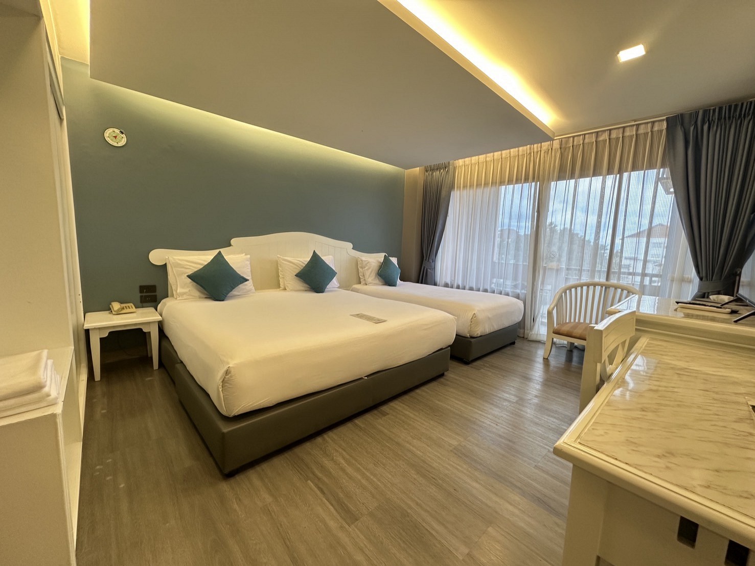 Grand Deluxe Family Connecting Room