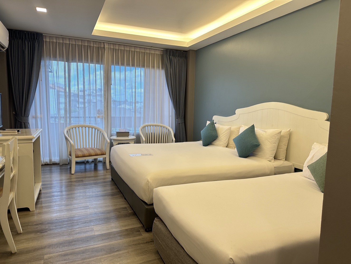 Grand Deluxe Family Connecting Room