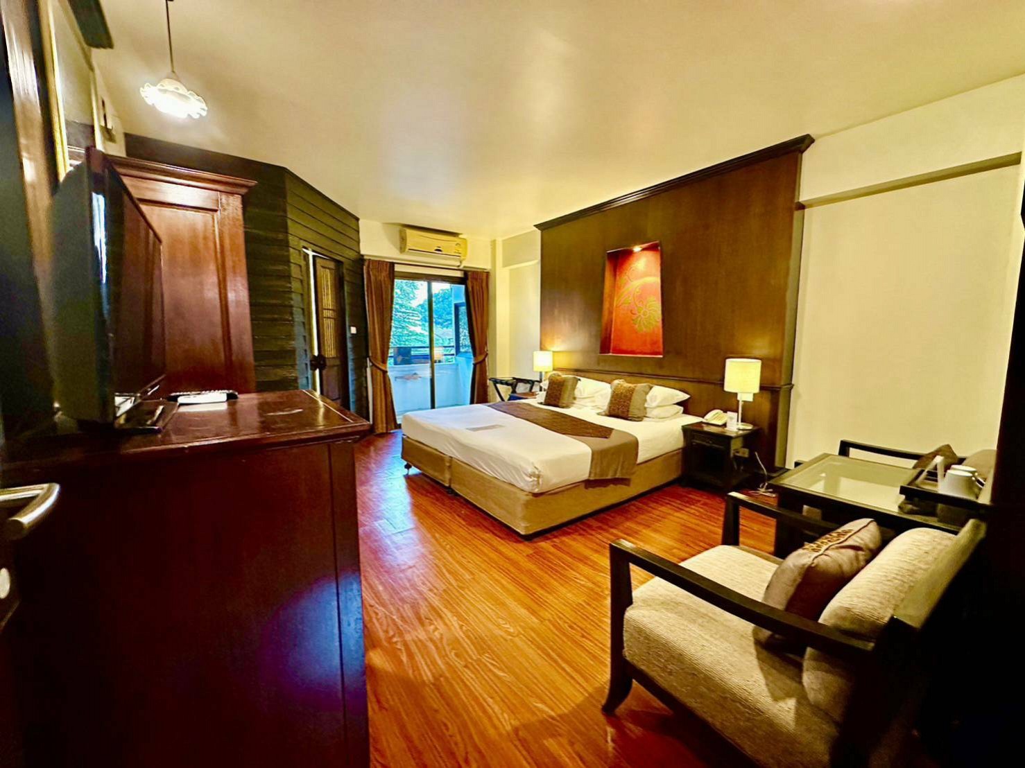 Deluxe Lanna Room